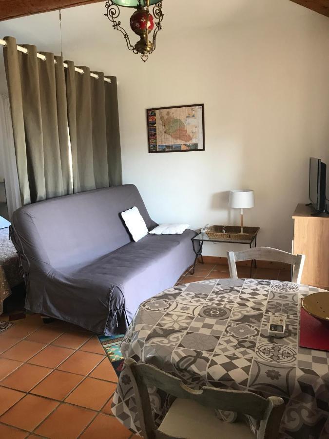 Chambres D'Hotes Et Gites Le Mas Mellou Orange  Zewnętrze zdjęcie