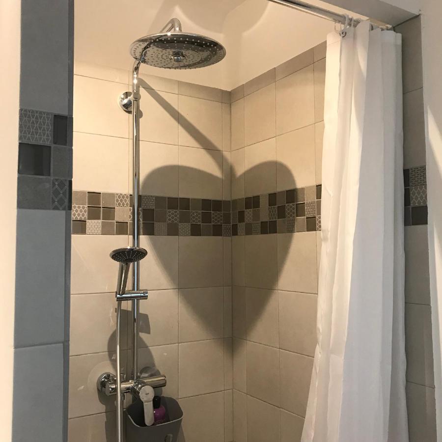 Chambres D'Hotes Et Gites Le Mas Mellou Orange  Zewnętrze zdjęcie