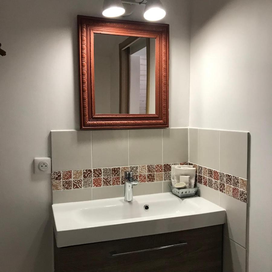 Chambres D'Hotes Et Gites Le Mas Mellou Orange  Zewnętrze zdjęcie